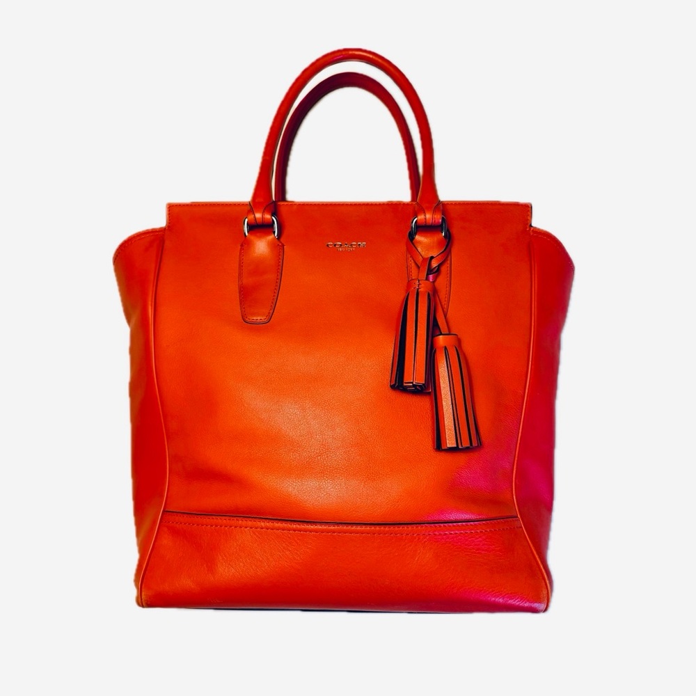 COACH LEGACY LEATHER TANNER TOTE (Large)
